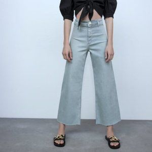 NWT Zara Marine Straight Jeans Powder Blue - Size US 2